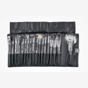 BIFULL SET 18 PINCELES DE PIEL CLEISSY BLACK