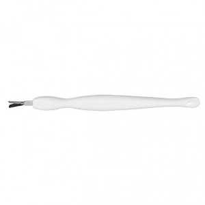 BIFULL QUITACUTICULAS MANGO PLASTICO 11 cm